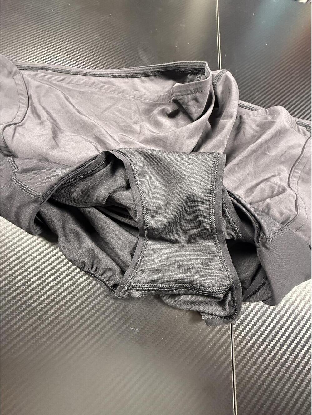 Lululemon Shorts Speed Up Women's Size 4 Athletic Short - Picture 8 of 8